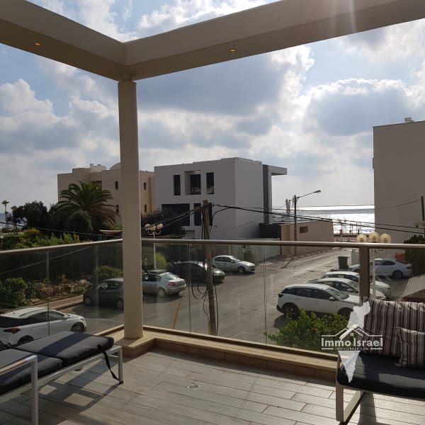 5-room mini penthouse for sale on HaShikma Street, Nahariya