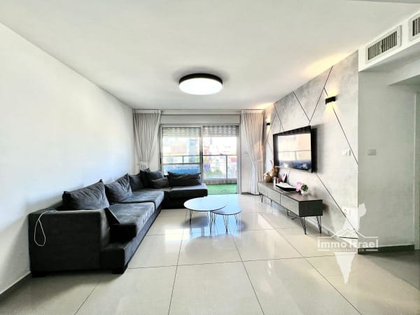 Квартира с 4 комнатами на продажу на улице Эцель 5, Нетания