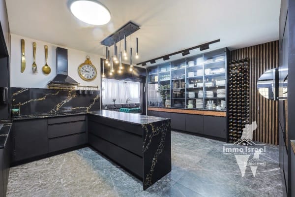 Квартира с садом из 4 комнат на продажу на улице Элиягу Корен, Иерусалим