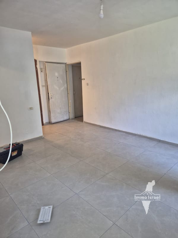 Appartement divisé sur Sderot Zalman Shne'ur, Rishon LeZion