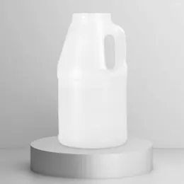135.3oz /4L 89mm HDPE Bottle