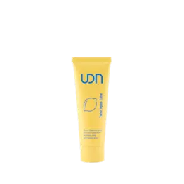 35mm 0.8-3.7oz (24ml-109ml) Twist Open PE Tube