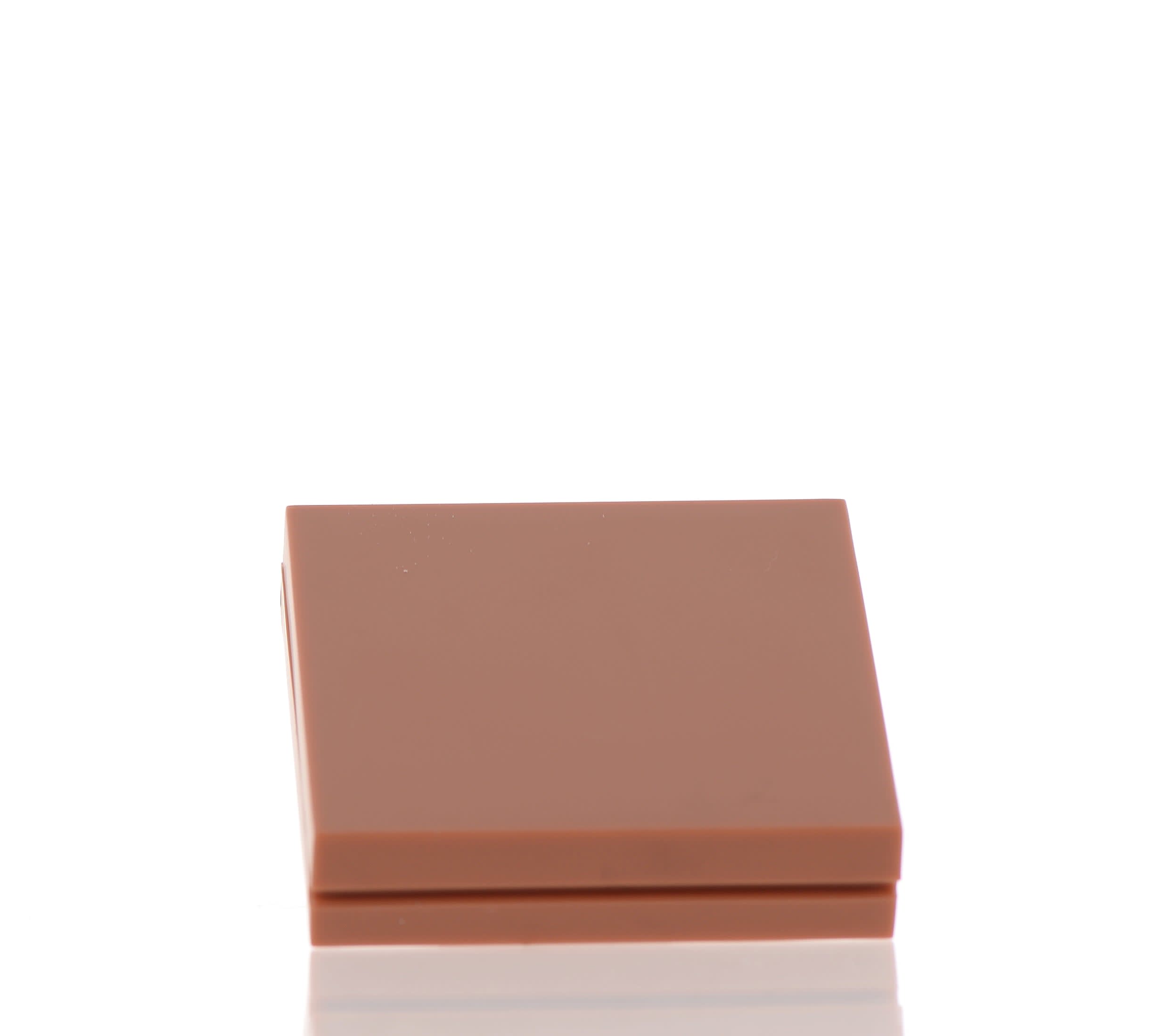 The image shows the APG Packaging 0.0oz ABS Compact (APG-O7CO88A). This is a sleek, circular compact case with a smooth, glossy black finish. The compact features a hinged lid and a flat base. The lid appears to close securely, and the overall design is minimalist and elegant, suitable for holding cosmetic products.
