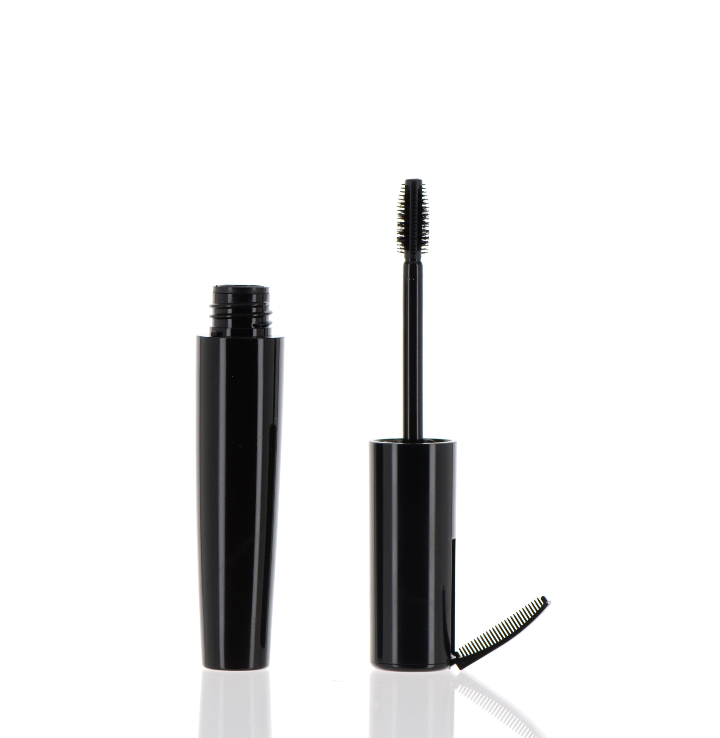The image shows the APG Packaging 0.5oz Mixed Material Mascara Tube (APG-6292I). The mascara tube has a sleek and modern design featuring a cylindrical body with a shiny, metallic finish. The cap is also metallic and appears to have a slightly reflective surface, adding a touch of elegance to the overall look. The tube is designed to hold 0.5 ounces of mascara. The product appears to be well-crafted and visually appealing.