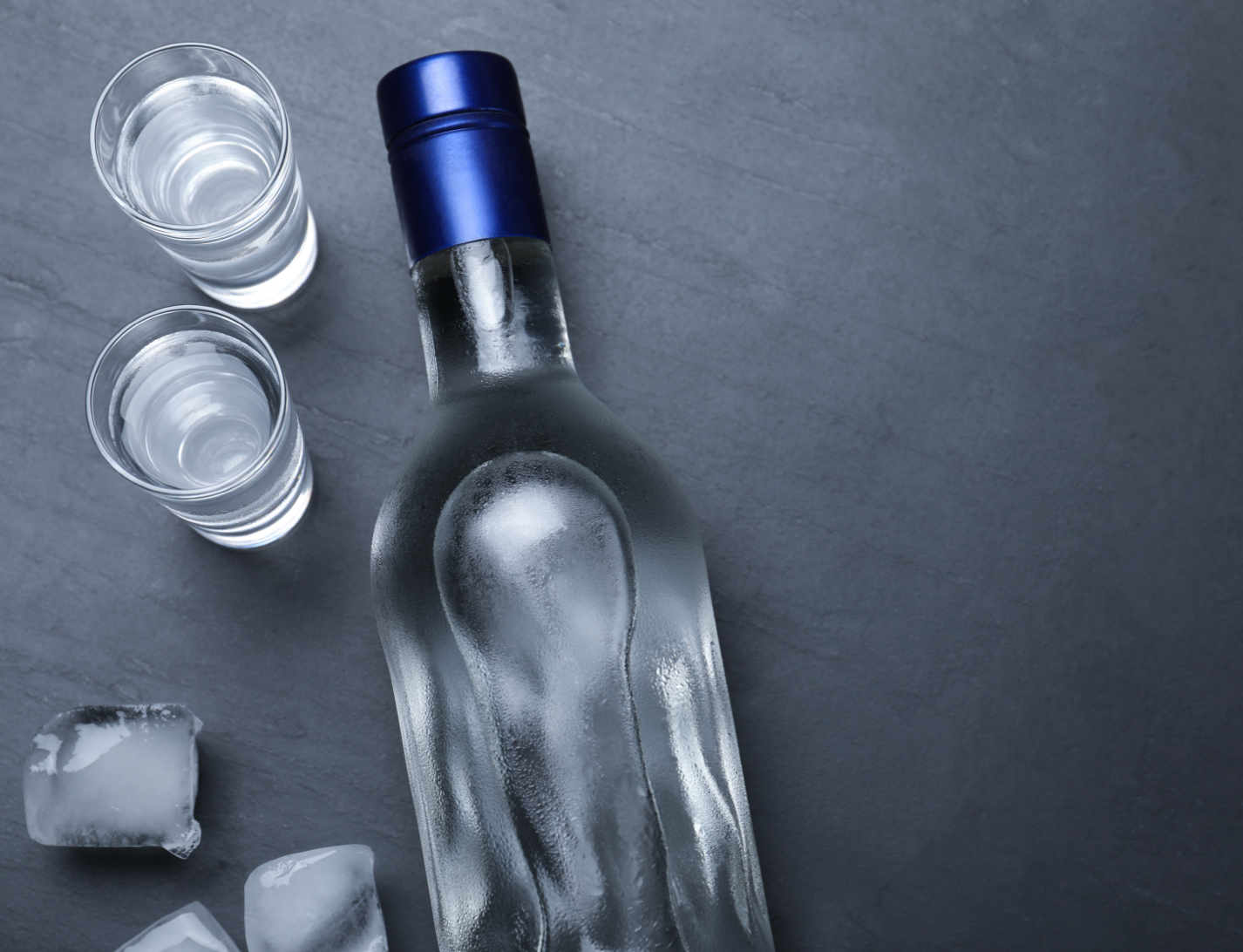 ROPP (Roll-on Pilfer Proof) Neck Finish for a Liquor Bottle