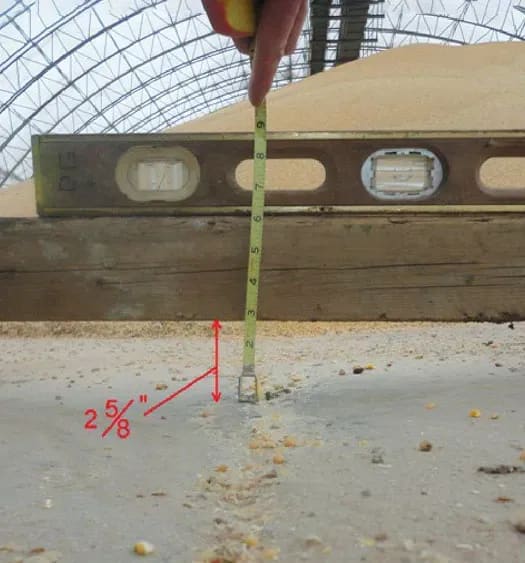 Measuring foundation hole