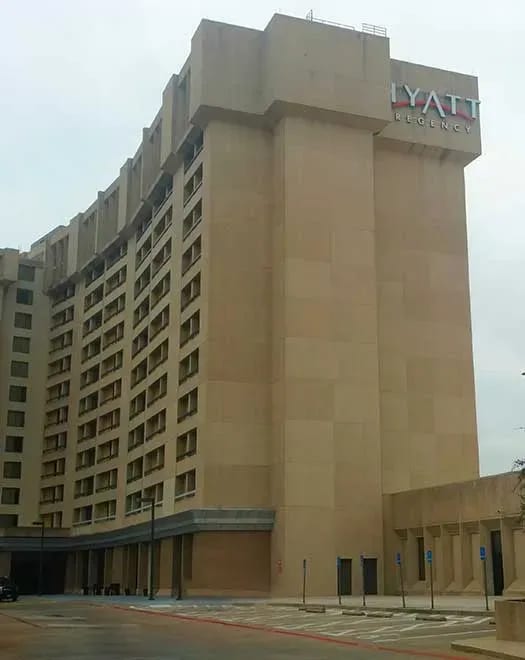 Dallas Fort Worth parking building exterior
