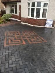 MR THOMAS ALLISON T/A HOME IMPROVEMENTS FROM TOP TO BOTTOM Logo