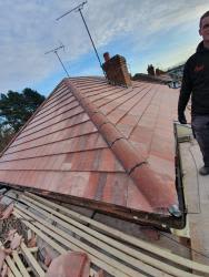 N L HOME IMPROVEMENTS logo