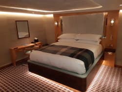 The Fingal 5* Floating hotel, Leith