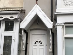 Porch canopy with bespoke support struts