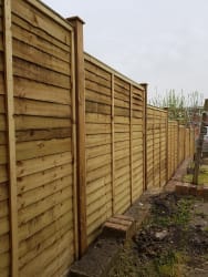 6 Foot High Heritage Overlap Panels with Wooden Posts