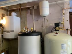Main photos of Hive Plumbing & Heating Limited