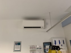 Surgery air conditioning 