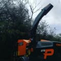 E,T,R tree services logo