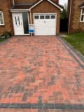 Welham roofing and driveways logo