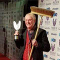 Pete The Sweep logo