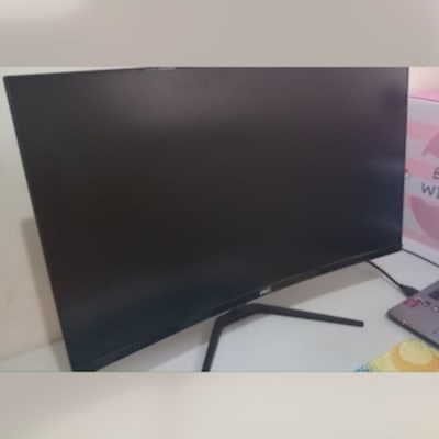 HKC 27 inch Curved Gaming Monitor