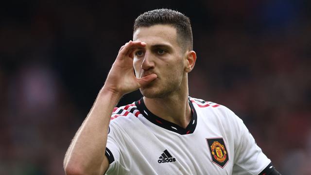 Liga Inggris: Kemenangan atas Nottingham Forest Jadi Hari Paling Bahagia untuk Diogo Dalot di MU Info Main Bola Liga Inggris: Kemenangan atas Nottingham Forest Jadi Hari Paling Bahagia untuk Diogo Dalot di MU