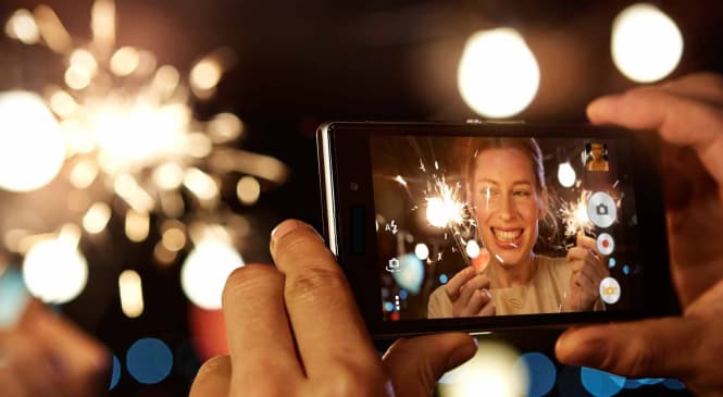 Top 5 Mobile Phones You Should Buy This Festive Season
