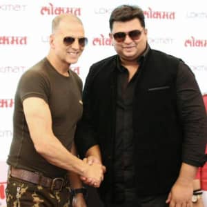 Vinay Aranha with Akshay Kumar