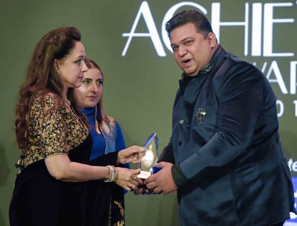 vinay aranha of rosary school-Society Achievers Award