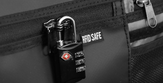 TSA Approved lock included.