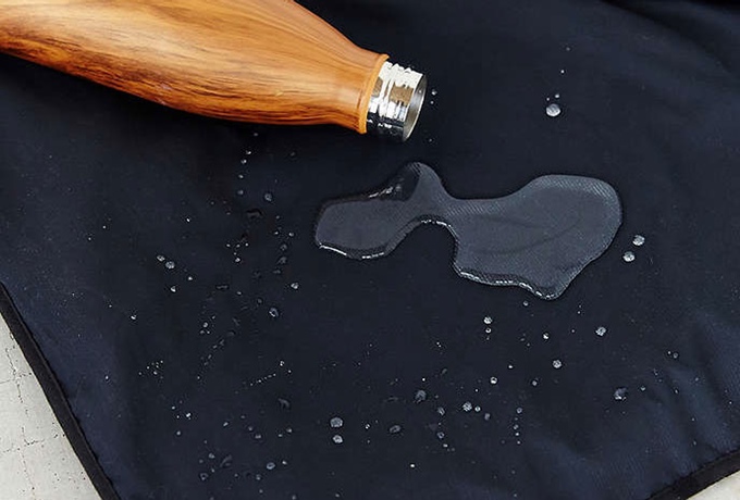 Waterproof and odor-resistant