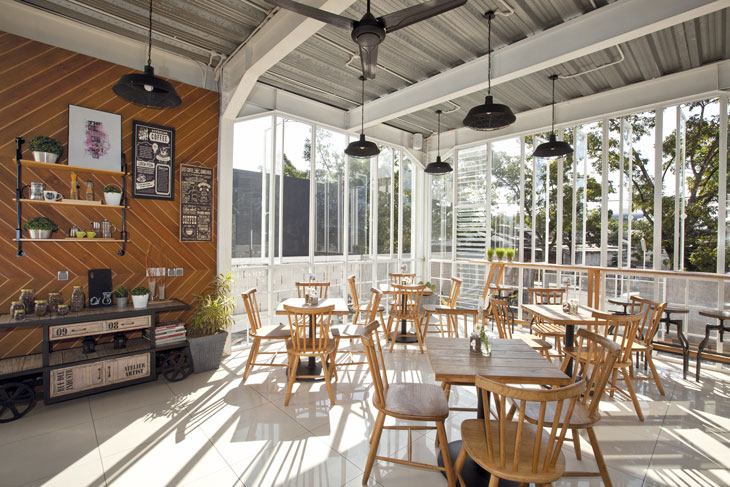 Brew & Chew Restaurant: Fresh From The Ground