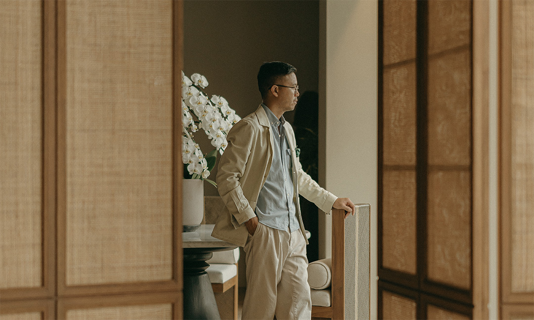 Relaxing in the Outdoors of Indonesia Design District with AlvinT