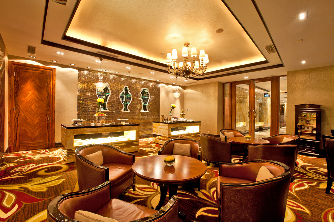 The Sky Without Limits