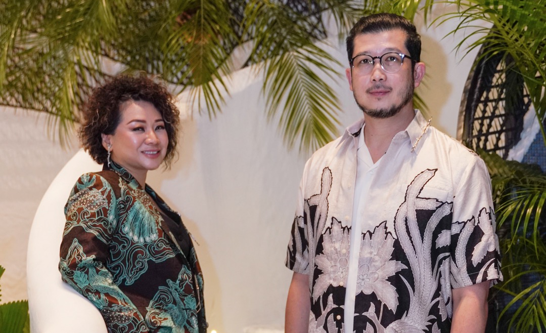 The Atrium Lounge: A Fleeting Haven