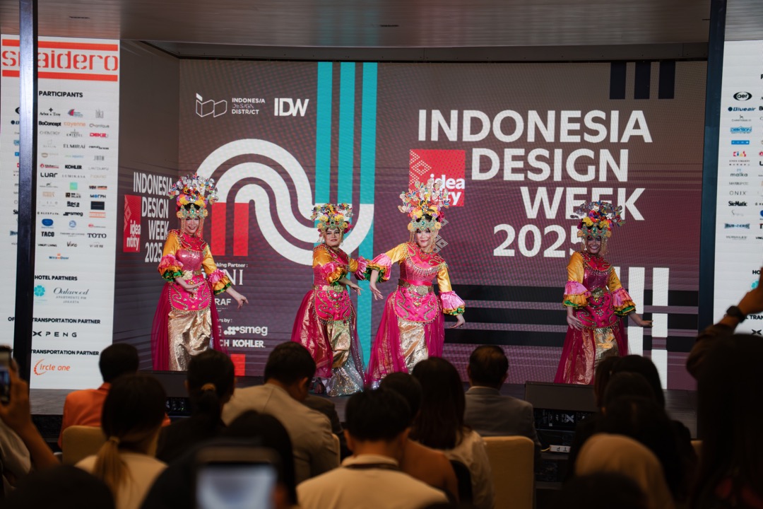 Creativity in the Spirit of Togetherness