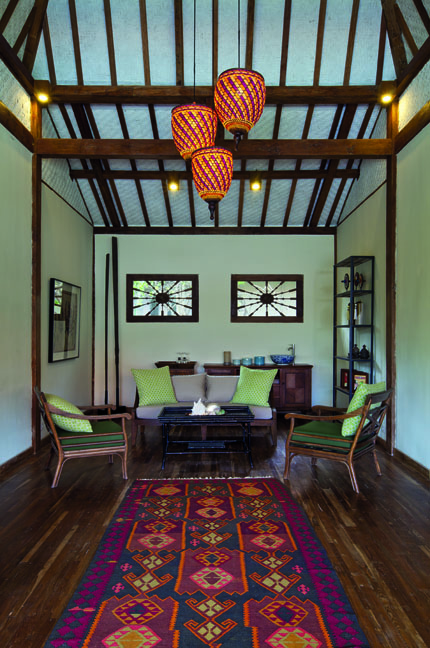 Beware of the Effects of Columns in Interior Design