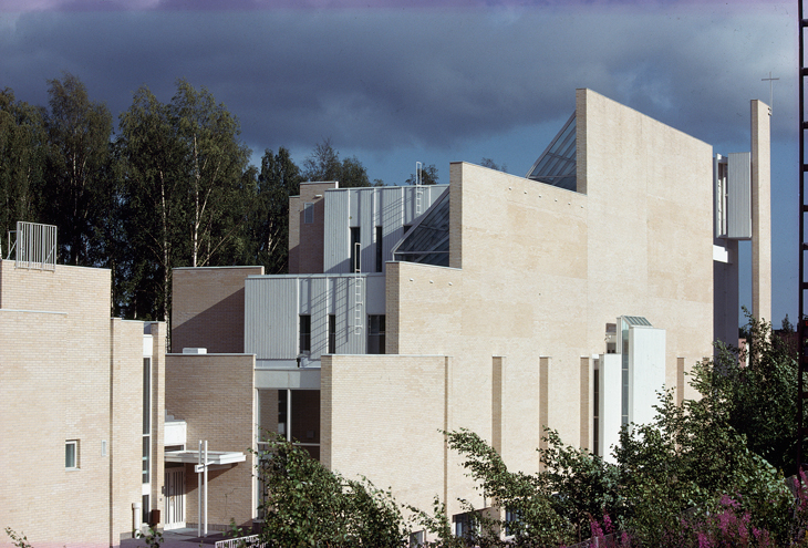 Myyrmäki Church’s Poetic Functionalism