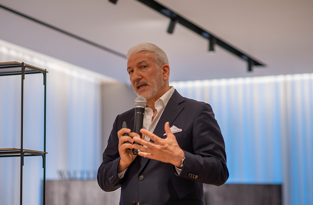 Giuseppe Peditto: Walter Knoll, an Epitomisation of Modernity