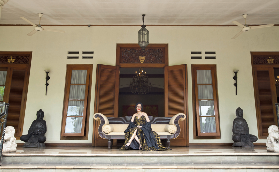 Inside the home of Famous Indonesian Designer, Poppy Dharsono