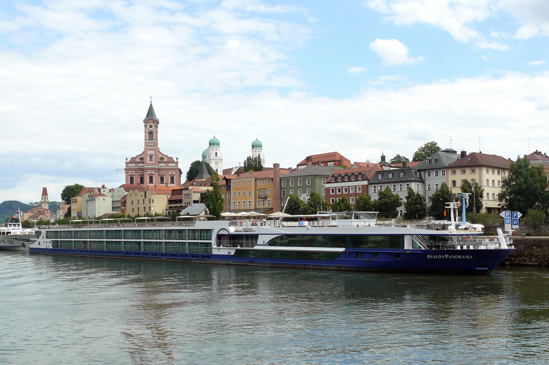 Opulent River Cruising