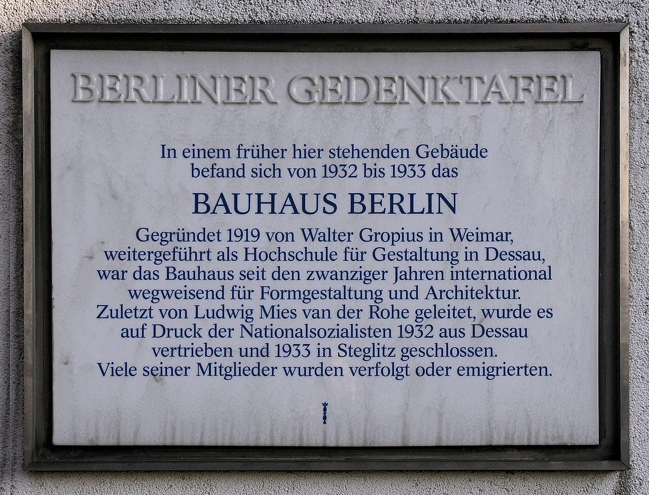 Memorial plate of Bauhaus Berlin | Source: wikipedia.org 