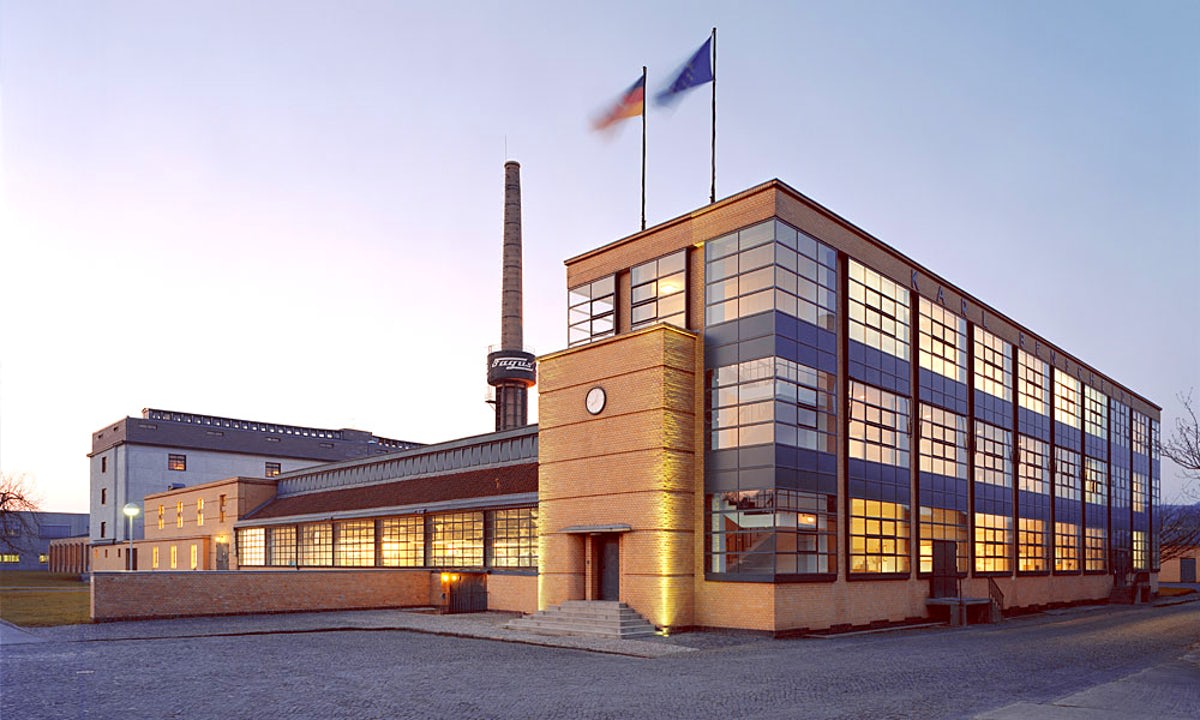 Walter Gropius and Adolf Meyer's Fagus Factory in Alfeld | Source: itinari.com