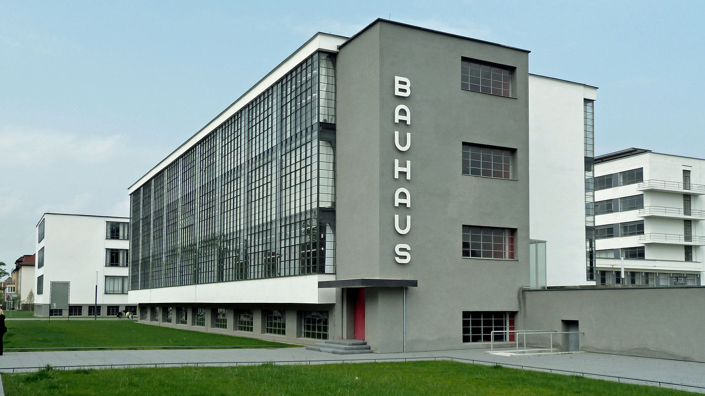 Bauhaus campus in Dessau | Source: savingplaces.com 