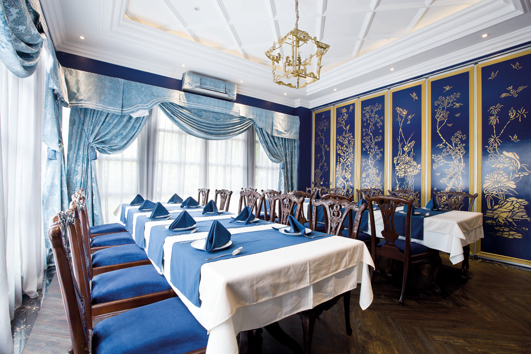 Eastern Opulence Restaurant Jakarta Luxury From The East - Eastern Opulence | Indonesia Design