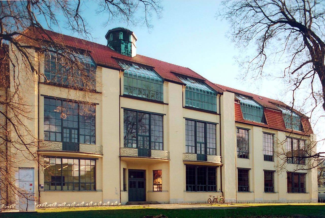 Grand-Ducal Saxon School of Arts and Crafts by Henry van de Velde | Source: pierluigipiccini.it