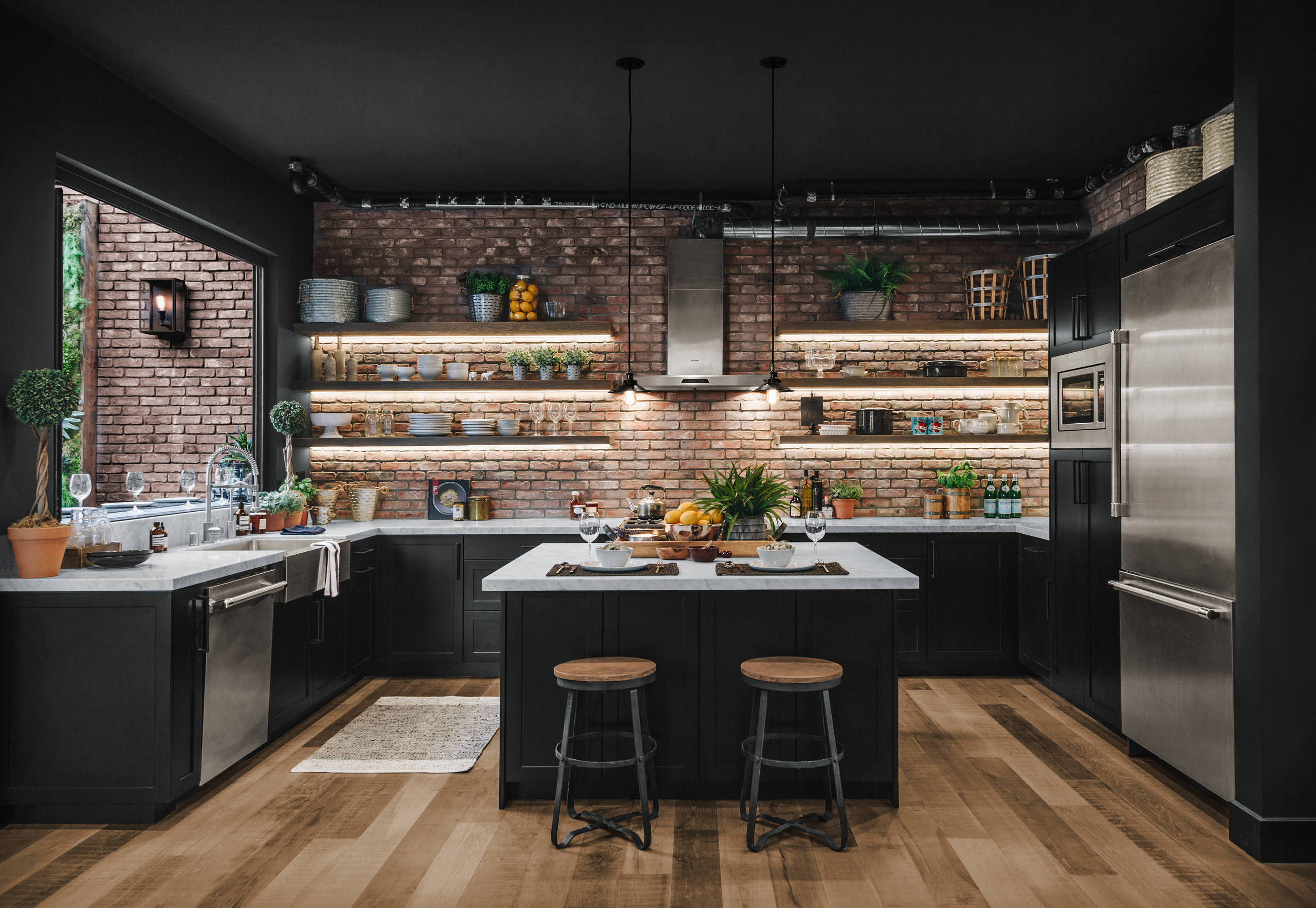 Industrial style kitchen | Source: goinside.com