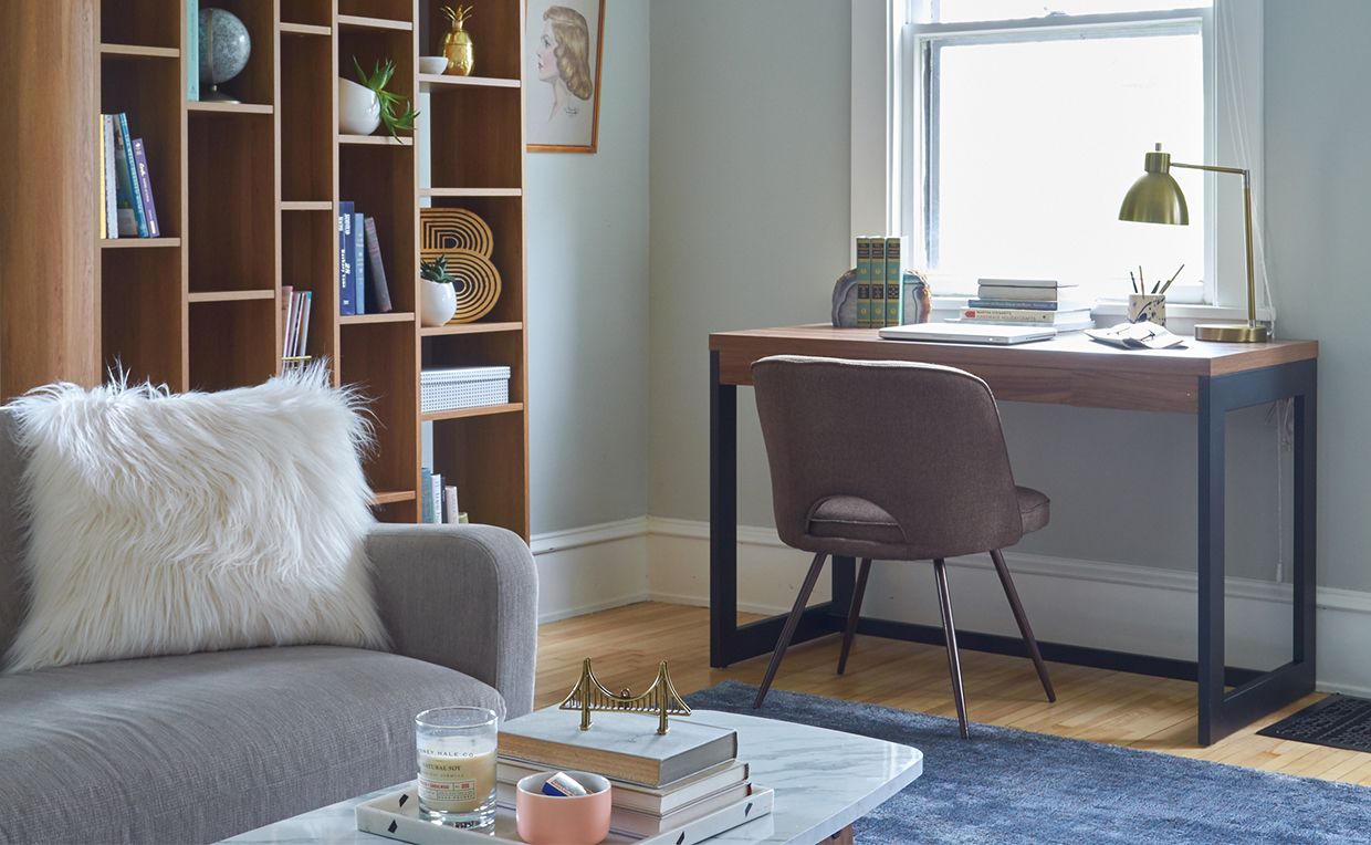 Easy Ways to Make a Living Room Office for Your WFH Days