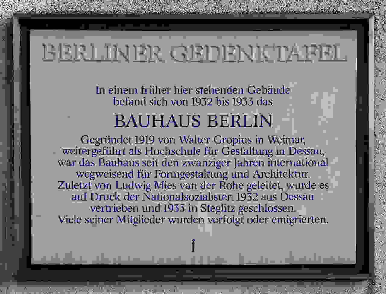 Memorial plate of Bauhaus Berlin | Source: wikipedia.org 