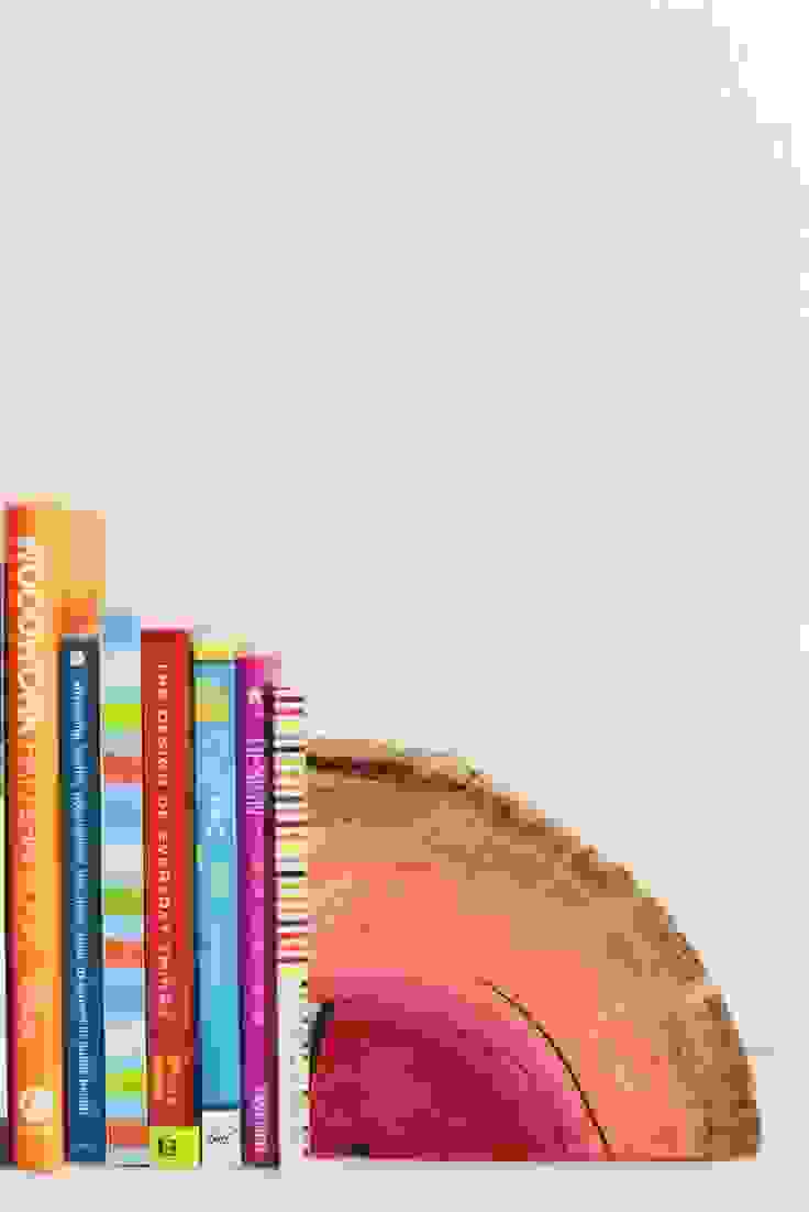 Woodlog bookend | Source: homedit.com
