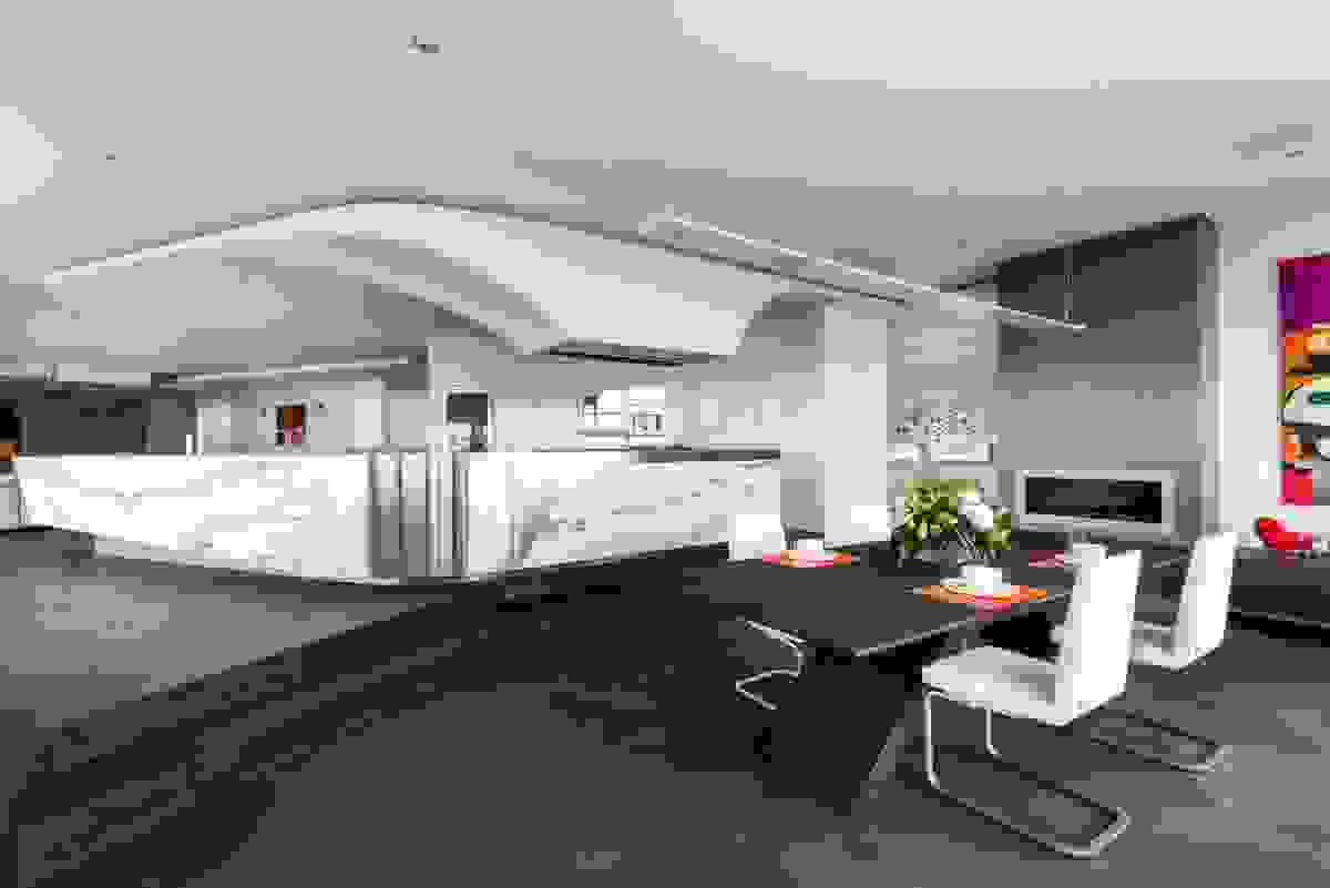 Futuristic kitchen | Source: home-designing.com