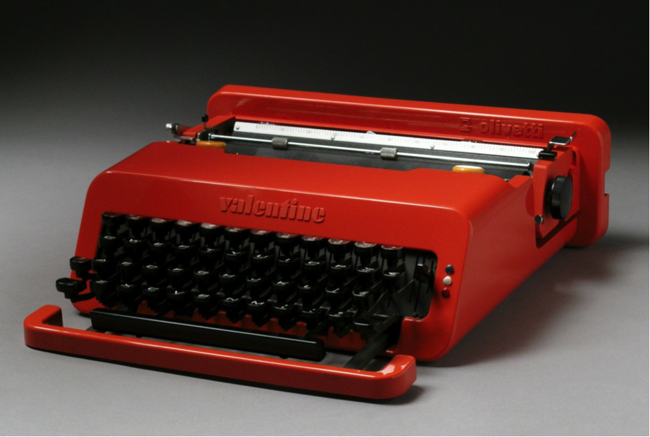 Sottsass’ renowned Valentine typewriter (1966) | Image source: lacma.org