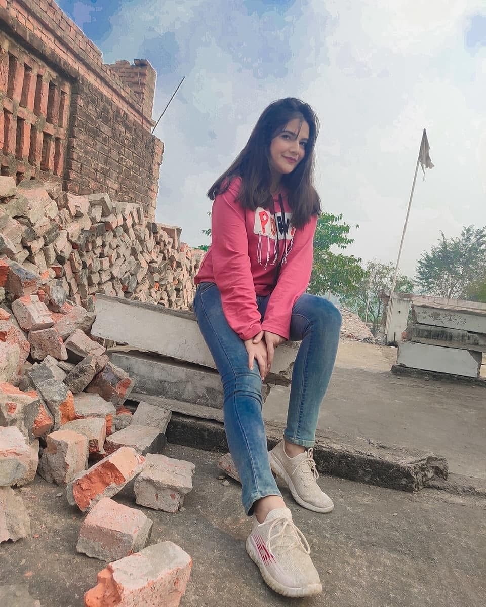 Megha-indore-escorts